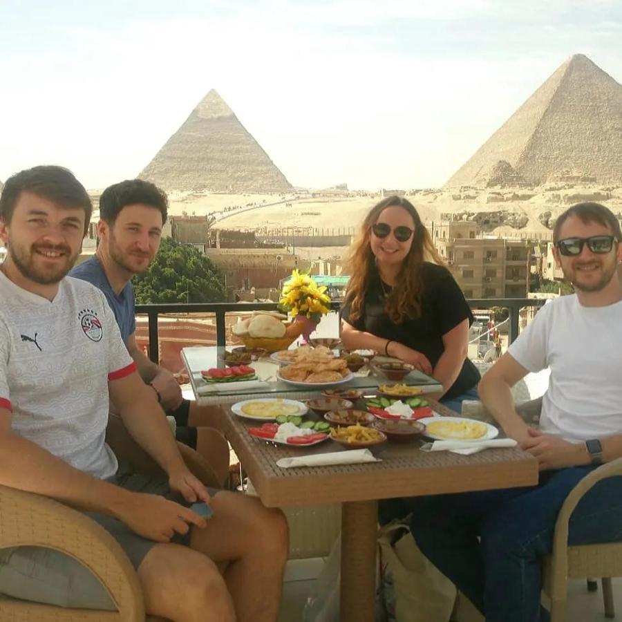 Golden Pyramids View Guest House Kafret el-Gabal Kültér fotó