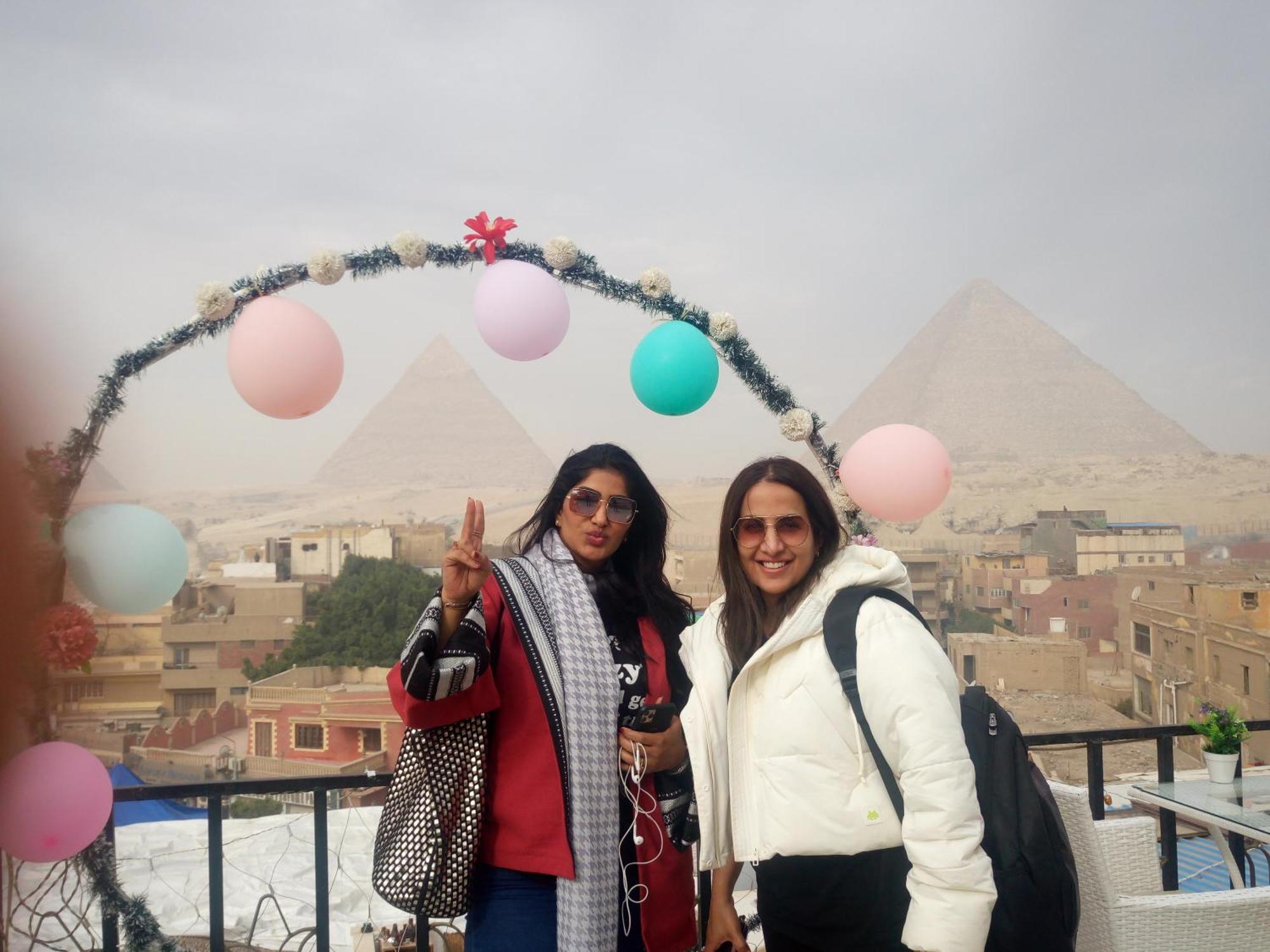 Golden Pyramids View Guest House Kafret el-Gabal Kültér fotó